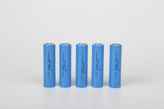 แบตเตอรี่เรคชาร์จ 3.2V Lifepo4 แบตเตอรี่เซลล์ AAA 14500 18500 18650 แบตเตอรี่ Li-ion 3.7v