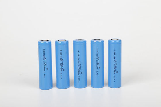 3.2V 3300mah 26650 Lfp Li Ion แบตเตอรี่เซลล์ แบตเตอรี่โฟสฟาตประถม สําหรับของเล่น